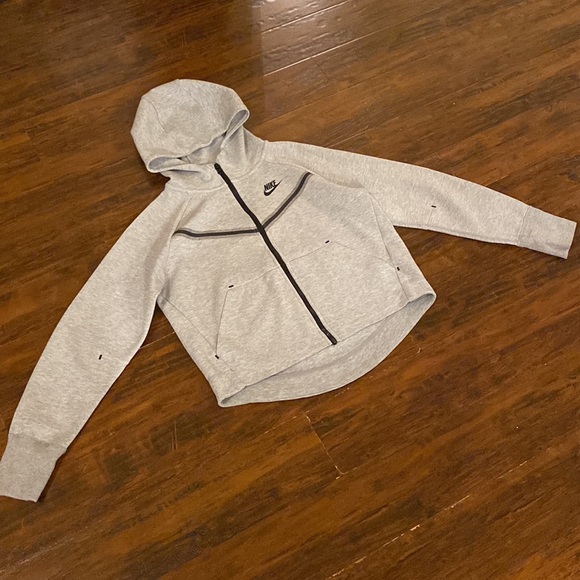 Nike Tech Grey Hoodie & Jogger Set Youth Large - Picture 4 of 11